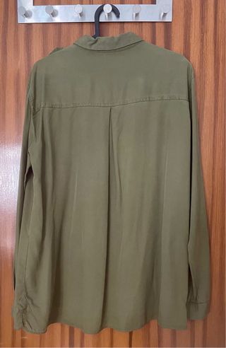 Camisa militar Zara verde