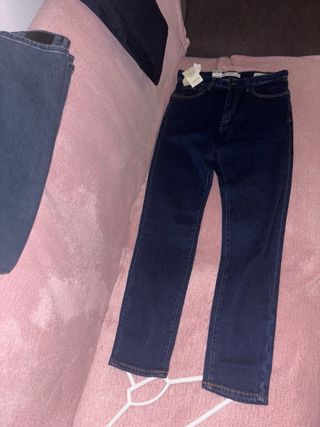2 Pantalones Vaqueros Mango Talla 40 y 38