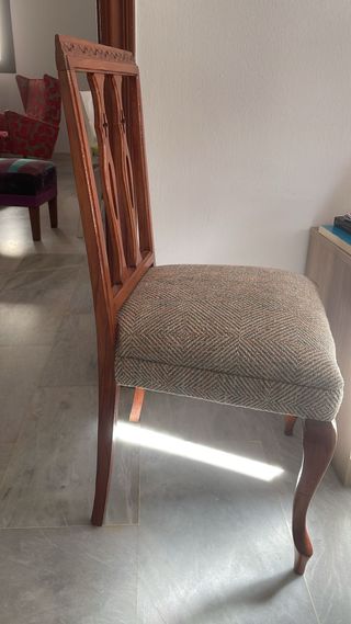 Silla vintage tapizada a mano