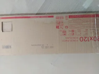 Suelo porcelánico imitación madera