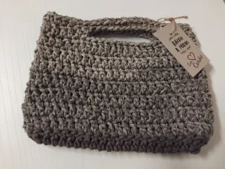 Bolso de mano, diseño único hecho a mano