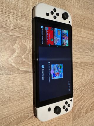 Nintendo Switch OLED Blanca y Negra