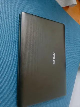 Portátil ASUS Negro/Plateado i7 SSD