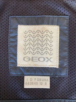 Cazadora Geox azul marino talla M