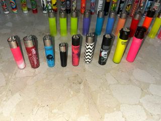 Lote de mecheros variados