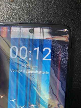 Oppo A60 256GB funzionante ma con lcd rovinato