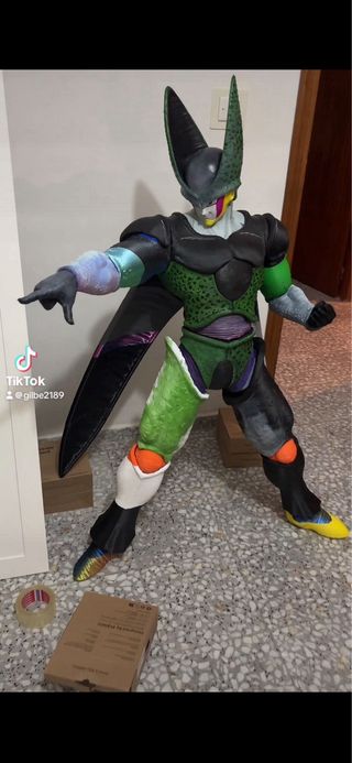 Se hacen figuras, miniaturas en fdm o resina16k