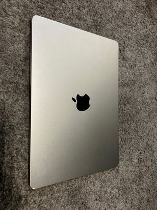 MacBook Air M3 13,6 2024 16GB RAM