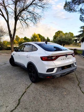 RENAULT ARKANA RS LINE E-TECH Híbrido