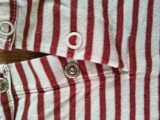 Camiseta rayas y pimiento 6 meses