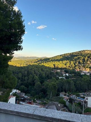 Chalet en venta en Corbera de Llobregat