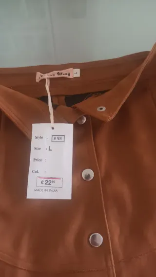 Falda antelina marrón