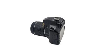 CAMARA DE FOTOS NIKON D3300 + OBJETIVO 18-55MM + CARGADOR + FUNDA