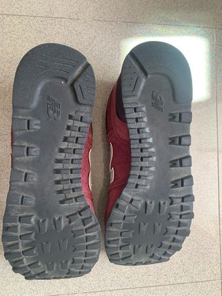 Zapatillas New Balance 574 Granates