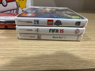 Nintendo 2DS XL Edición Pokémon con caja y 6 juego