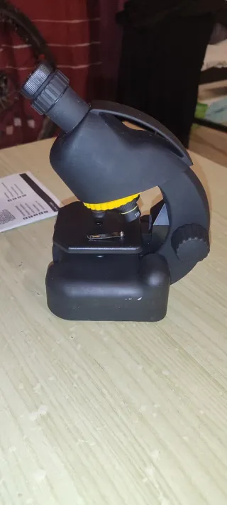 Telescopio y Microscopio National Geographic