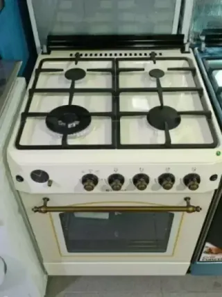 Cocina Gas Butano/ Natural Johnson