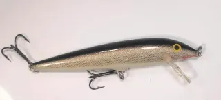 Señuelo Rapala Countdown Negro/Amarillo
