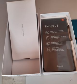 Xiaomi Redmi 9T 64GB NFC + Accessori