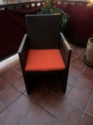 4 Poltrone da giardino marrone e arancione