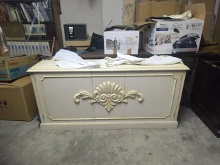 Mueble de salón beige