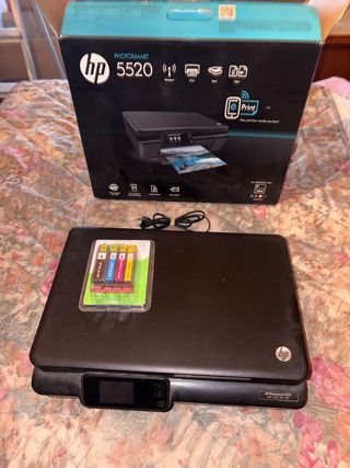 Impresora HP Photosmart 5520 + Cartuchos