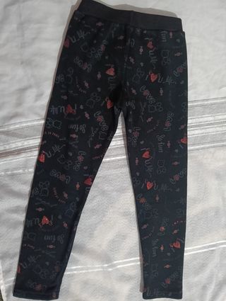 Pantalón niña estampado Love