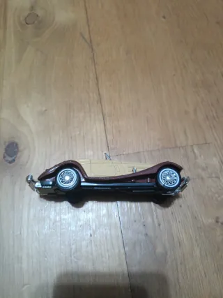 Coche juguete Mercedes 540 Guisval