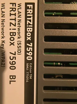 FritzBox 7590 Potente ed Economico (Leggere)