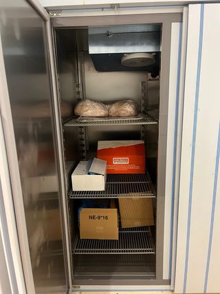 Negociable Congelador Coreco Doble Puerta GFR21400