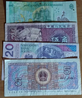 Monedas y billetes extranjeros antiguos y actuales