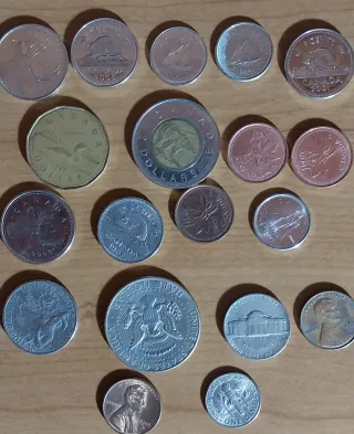 Monedas y billetes extranjeros antiguos y actuales