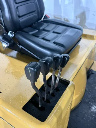 Carretilla elevadora Daewoo D25