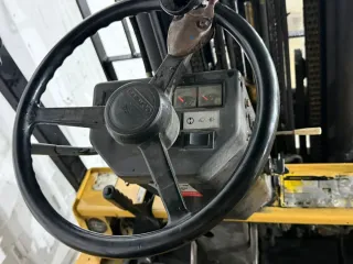 Carretilla elevadora Daewoo D25