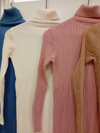 Lote 4 Vestidos de Punto