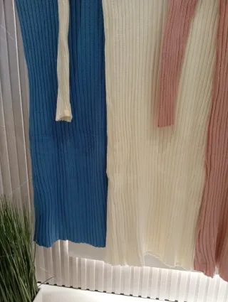 Lote 4 Vestidos de Punto