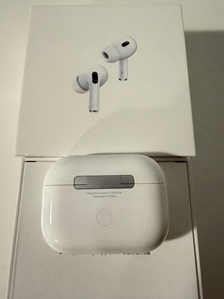 AirPods Pro 2ª Gen Carga Inalámbrica