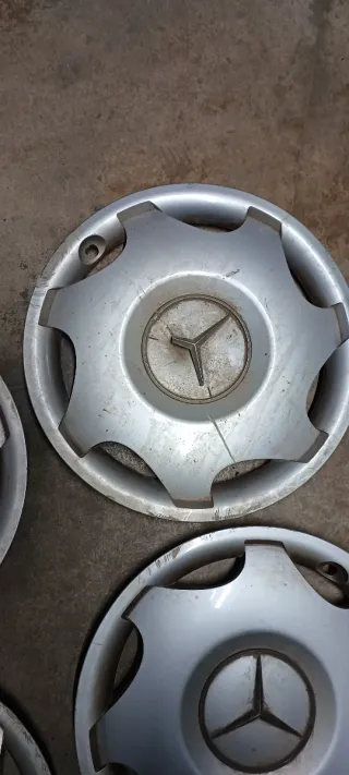 Tapacubos Mercedes Originales (4 unidades)