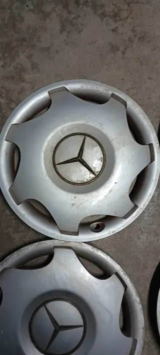 Tapacubos Mercedes Originales (4 unidades)