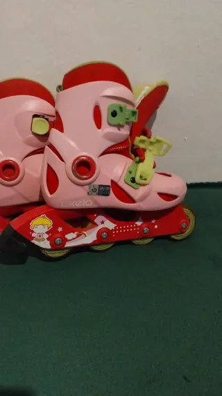 Patines línea Oxelo Talla 28-30 y casco soy luna M