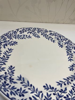 Fuente redonda  Quadrifoglio Azul y Blanco