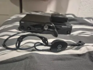Micrófono Diadema AKG