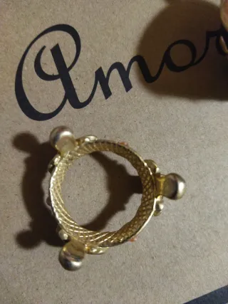 Pequeño joyero/pastillero morado y dorado