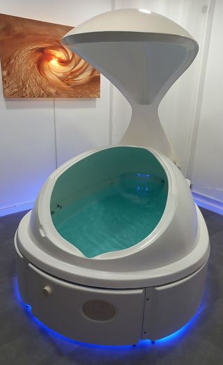 Casita con Tanque de Flotación