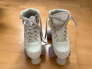 Patines 4 Ruedas Blancos y Lila T34.