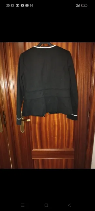 Chaqueta Zara Básica Negra