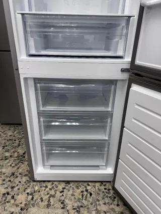 Nevera Hyundai con garantía + transporte