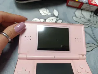 Nintendo DSi Rosa