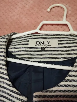 Chaqueta estilo Chanel mujer