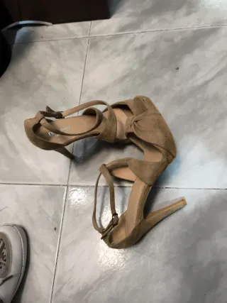 Sandalias Beige Mujer Remake